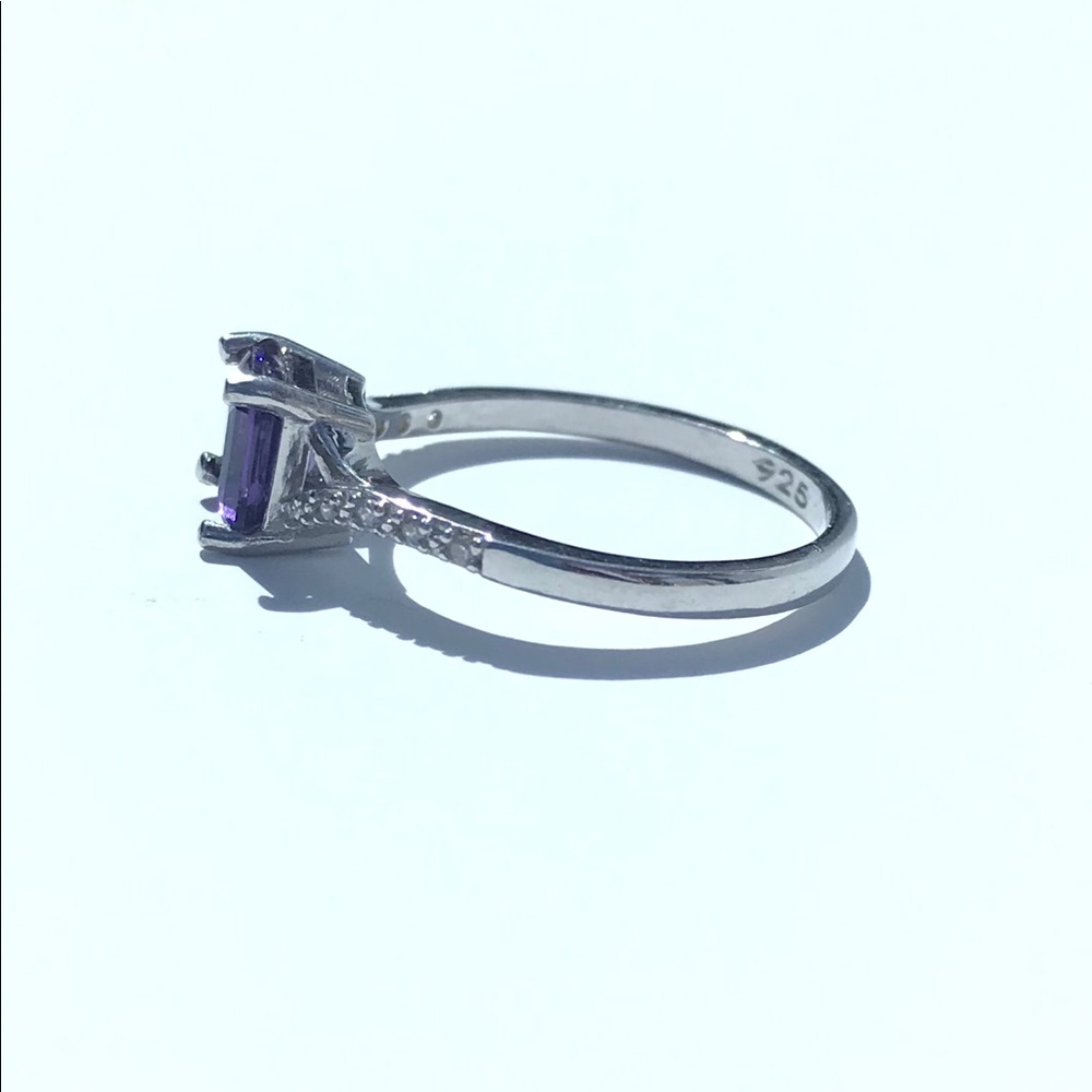 Last One: Size 8: Amethyst Sterling Silver Ring - Picture 7 of 8